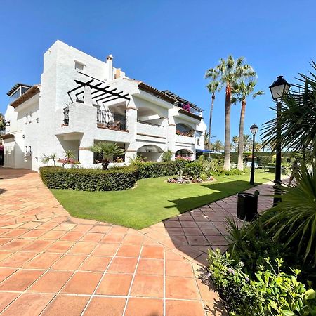 Solguest Apt A 7 Minutos De Puerto Banus 1ª Linea Playa!!! Marbella Bagian luar foto