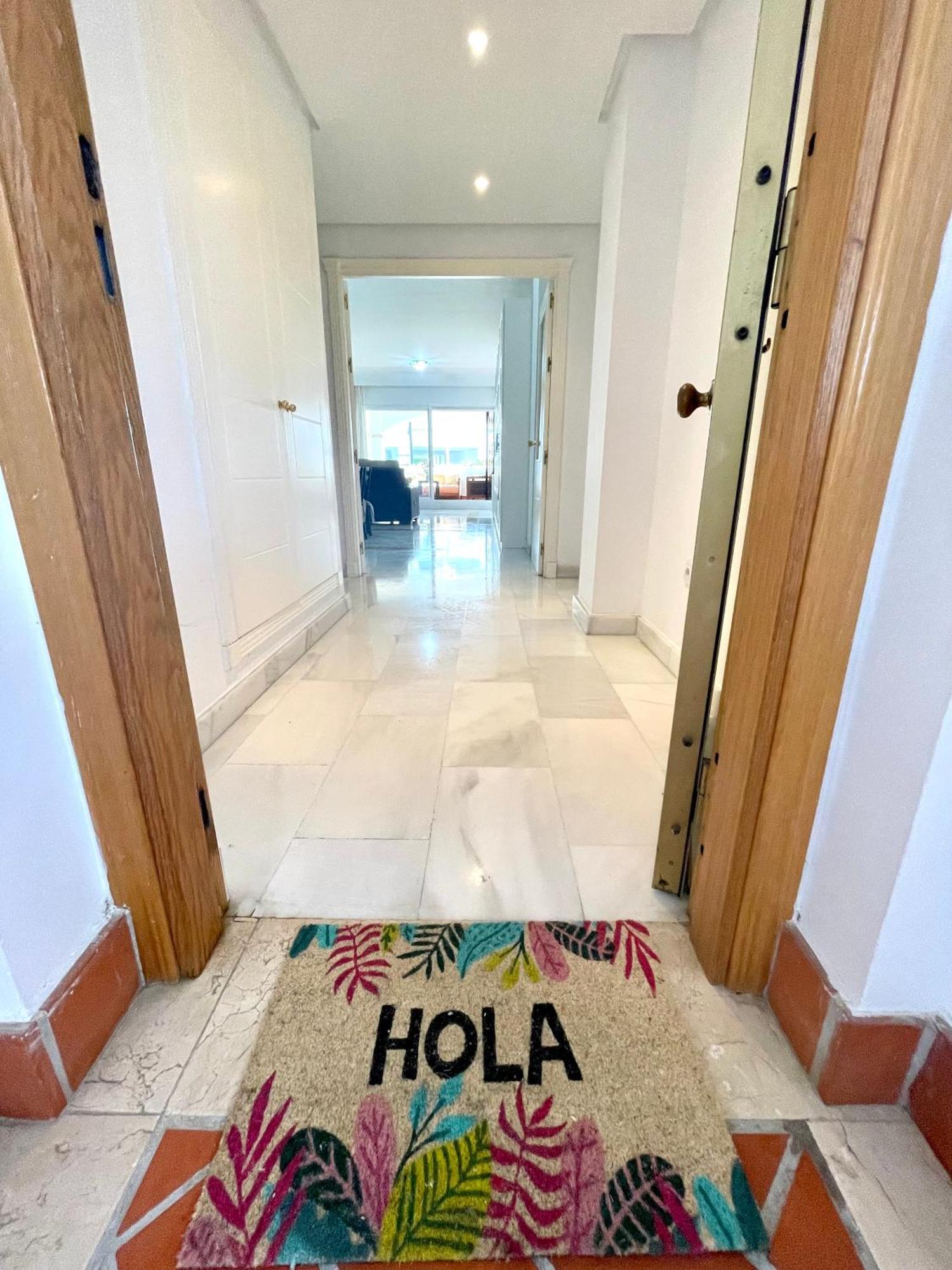 Solguest Apt A 7 Minutos De Puerto Banus 1ª Linea Playa!!! Marbella Bagian luar foto