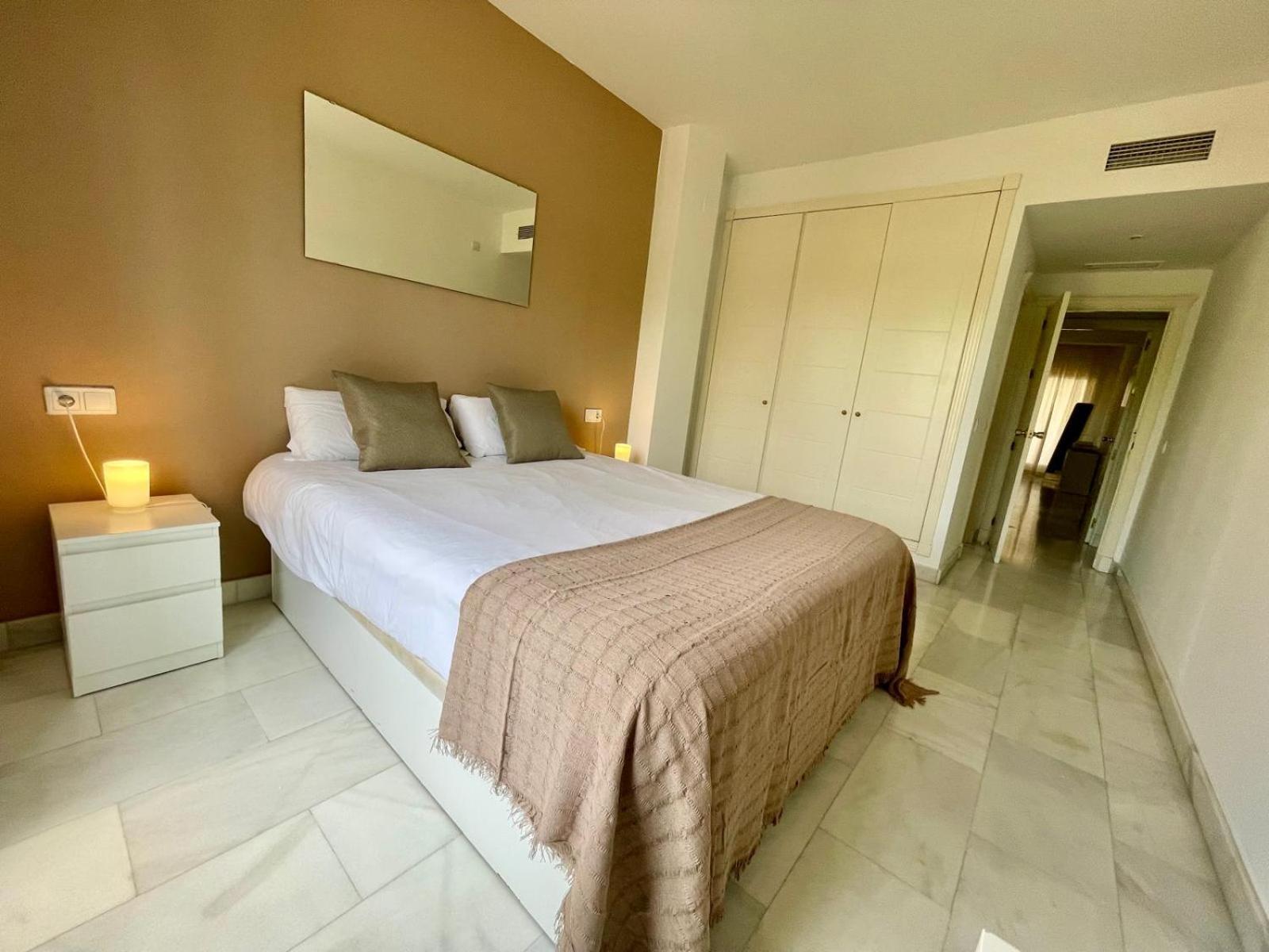 Solguest Apt A 7 Minutos De Puerto Banus 1ª Linea Playa!!! Marbella Bagian luar foto